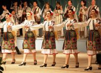 Mołdawski strój ludowy 2