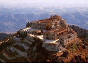Манастири на Кипър 3