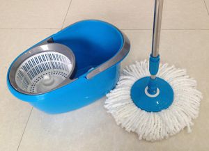 mop do mycia podłogi z wyciskaniem