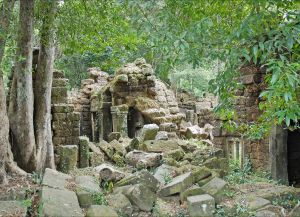 Руины кхмерского храма на плато Кулен