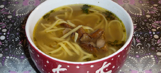Porcini gljiva juha