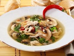 Zakarpatská polévka s houbami