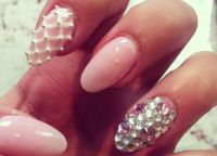 Nail dizajn s rhinestones 2013 8