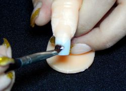 gel pro rozšíření nehtů na špičkách 11