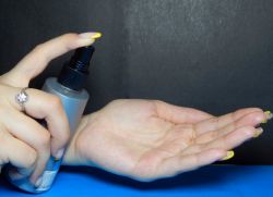 gel pro rozšíření nehtů na špičkách 1