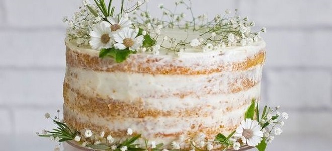 Голата сватбена торта