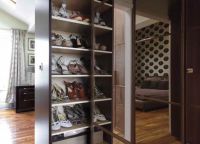Тънък шкаф за обувки в коридора3