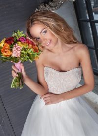 Natalya Romanova svatební šaty7