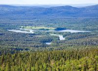 přírodních atrakcí a bohatství Karelia10