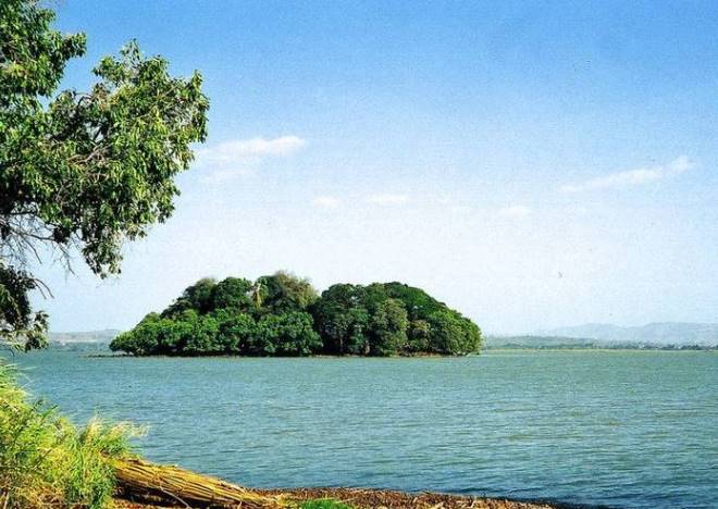 Тана - самое крупное озеро Эфиопии
