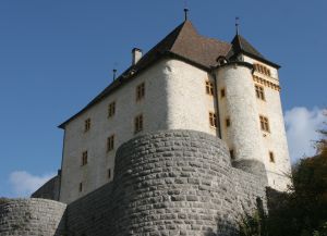 Замок-музей Valangin