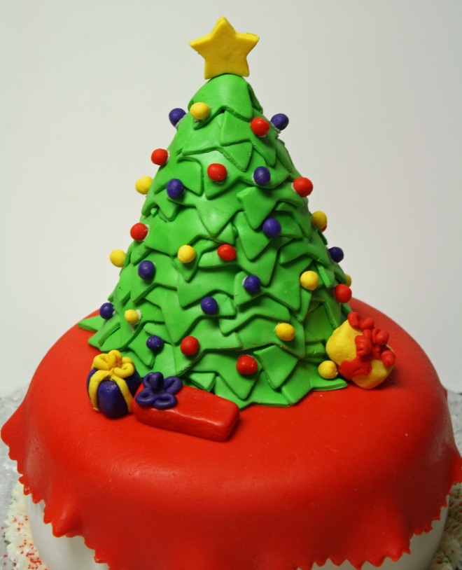 Идеи за декорация на новогодишните торти 11