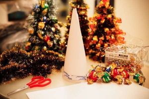Божићне композиције слаткиша (1)