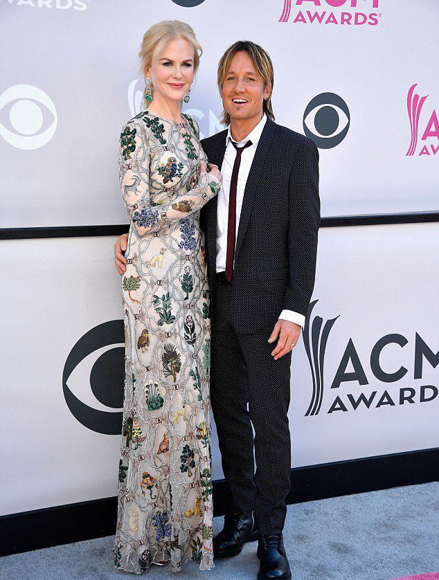 Николь Кидман и Кит Урбан на вручении премии Country Music Association Awards