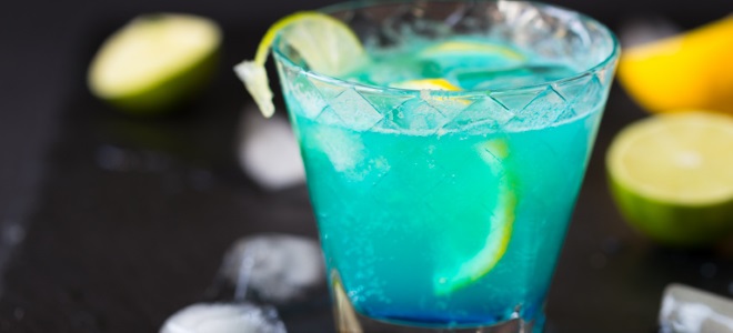 brezalkoholni recept za koktajl modro lagun