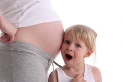 kaj pomeni porodniška nosečnost?