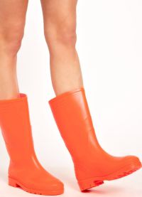 oranžové boty 1