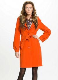 Оранжево палто 5