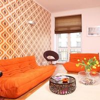 oranžová barva v interiéru obývacího pokoje 4