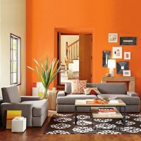 oranžová barva ve vnitřním prostoru obývacího pokoje 6
