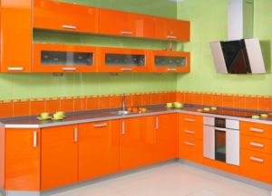 оранжева зелена кухня 1