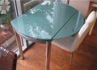 Ovalna zložljiva miza za kuhinjo2