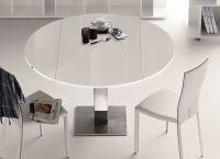 ovalna razširljiva miza v kuhinji 12
