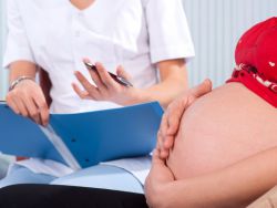 cista jajnika tijekom rane trudnoće