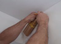 Lijepljenje zidnih zidnih papira13
