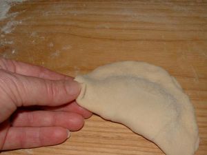 kako oblikovati pita od tijesta za kvasac 4