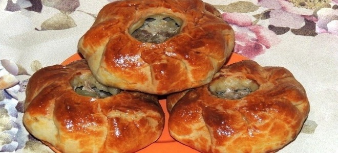 Tatarské maso a bramborové koláče