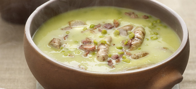 грахова супа с гарнирано месо