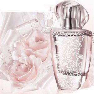 Parfém Amour od společnosti Avon