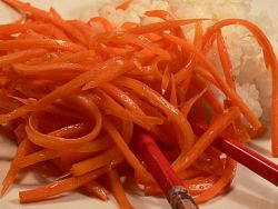 Koreańska marynowana marchewka