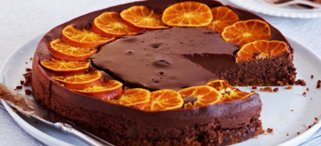 Шоколадова торта с мандарини