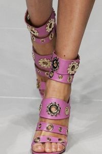 Růžové sandály 3