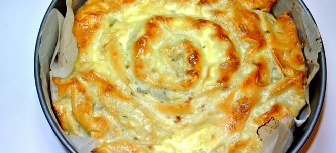 Chleb Pita z serem w piecu