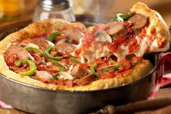 pizza s gljivama i receptom od kobasica