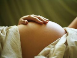 przyczyny oderwania łożyska we wczesnej ciąży