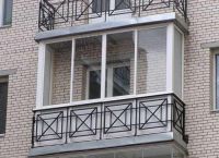 Пластмасови прозорци на балкона5