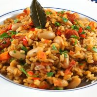 smeđa riža riža s paprikom
