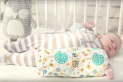 Položaj za spanje za novorojenčka