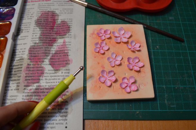 papirna kartica z rožami naredite sami (4)