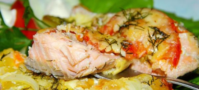 рибу и кромпир у спорном кухињом