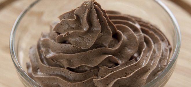 recept na bílkovinové čokoládové krémy