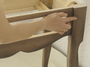 Застаряващите мебели в стила на Прованс го направете сами