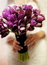 fialová svatební kytice 9