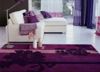 fialový koberec 3