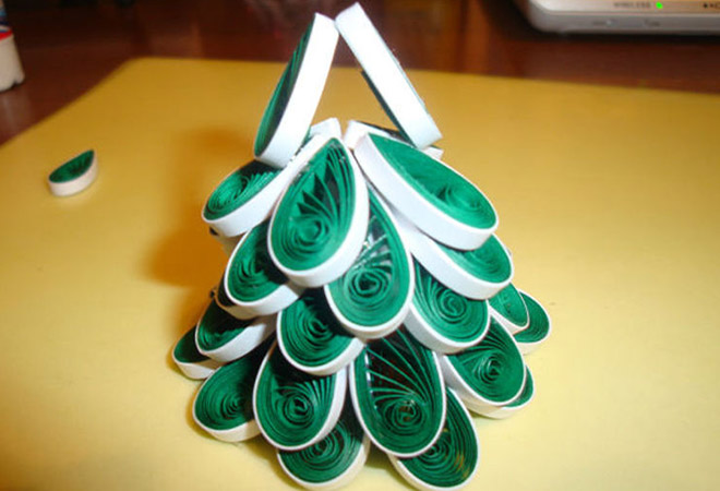 Quilling Christmas crafts9