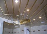 Алуминиев решетъчен таван за баня 3